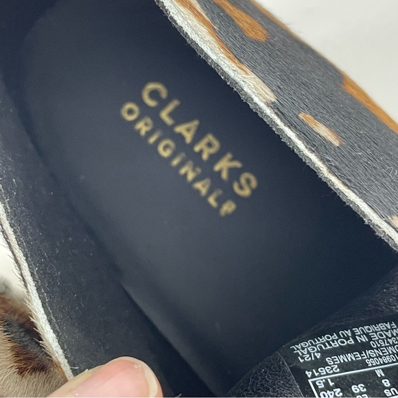 Clarks Originals Women's 8 Black Cow Print Suede 221 Desert Boots - Picture 13 of 14